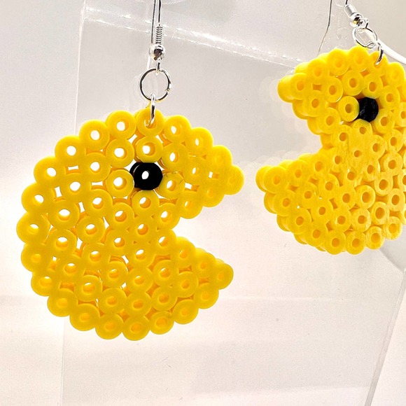 PacMan Earrings - Gamer Earrings - Retro Earrings - Perler Earrings - 90s Y2k - Picture 3 of 9